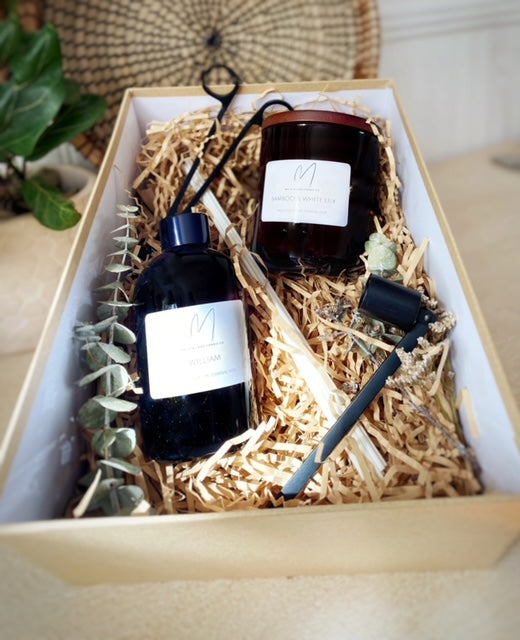 Large Soy Candle & Reed Diffuser Deluxe Gift Set